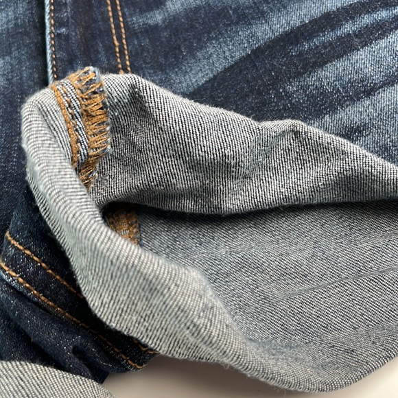 AMERICAN EAGLE Super Stretch Shortie Jean Shorts - Picture 9 of 9